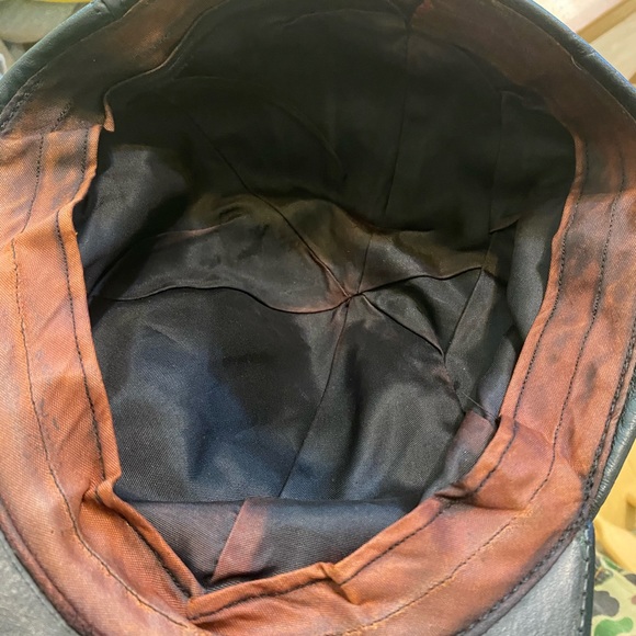 Hip-Hop style leather flat brimmed baseball cap - Picture 9 of 11